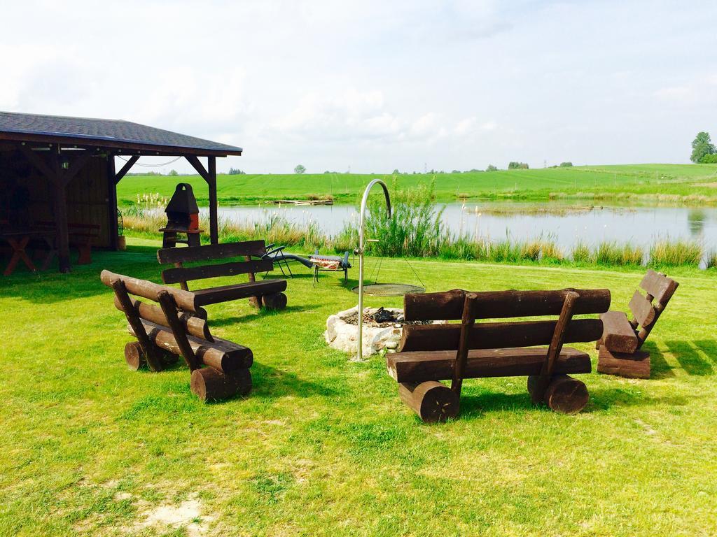 Agro Nad Stawem Villa Zukowo Ngoại thất bức ảnh