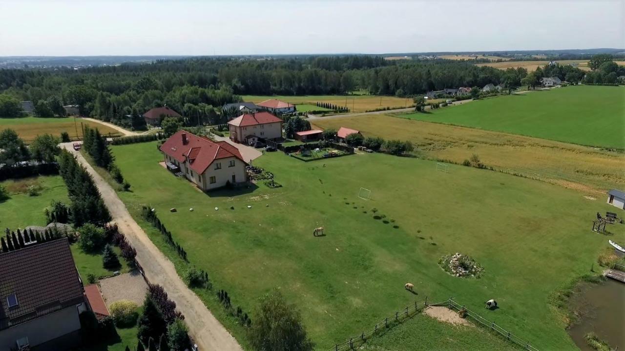 Agro Nad Stawem Villa Zukowo Ngoại thất bức ảnh