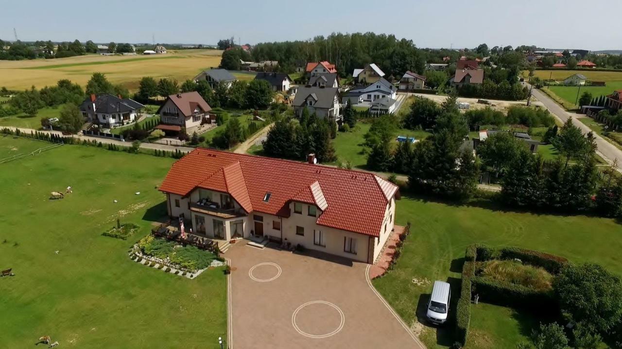 Agro Nad Stawem Villa Zukowo Ngoại thất bức ảnh
